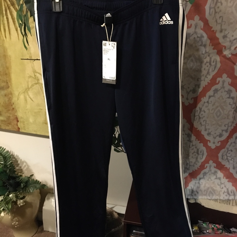 Woman’s Adidas sports pants